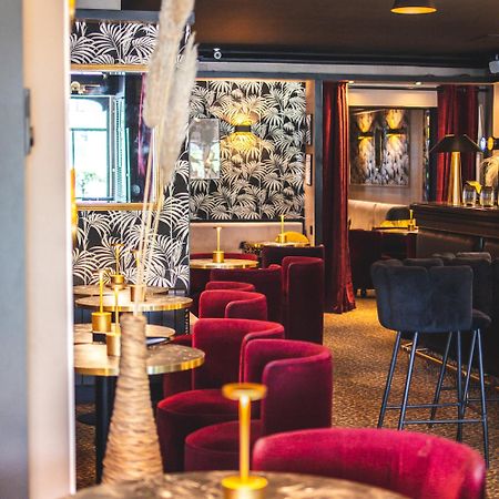 Le Boeuf Couronne - Hotel & Restaurant Chartres- Logis Hotels Zewnętrze zdjęcie