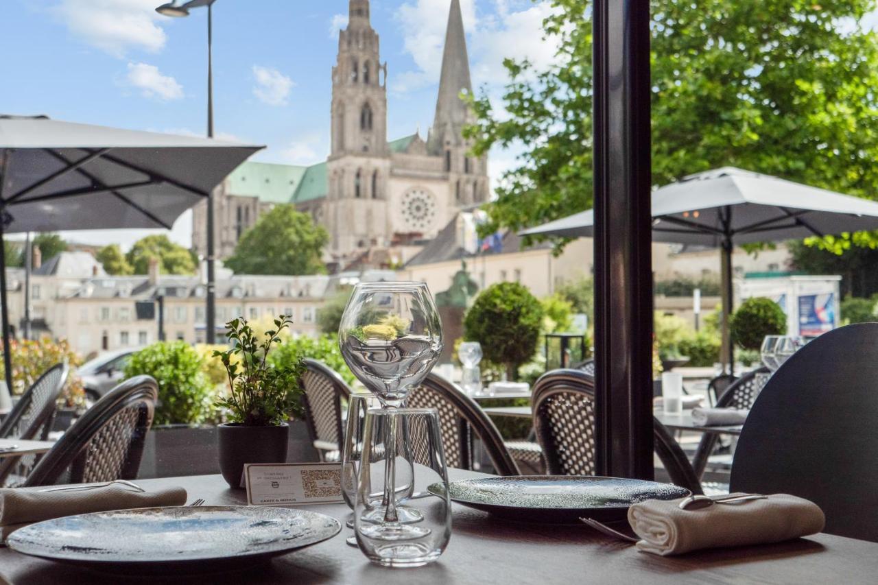 Le Boeuf Couronne - Hotel & Restaurant Chartres- Logis Hotels Zewnętrze zdjęcie