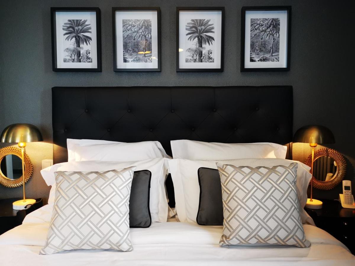 Le Boeuf Couronne - Hotel & Restaurant Chartres- Logis Hotels Zewnętrze zdjęcie