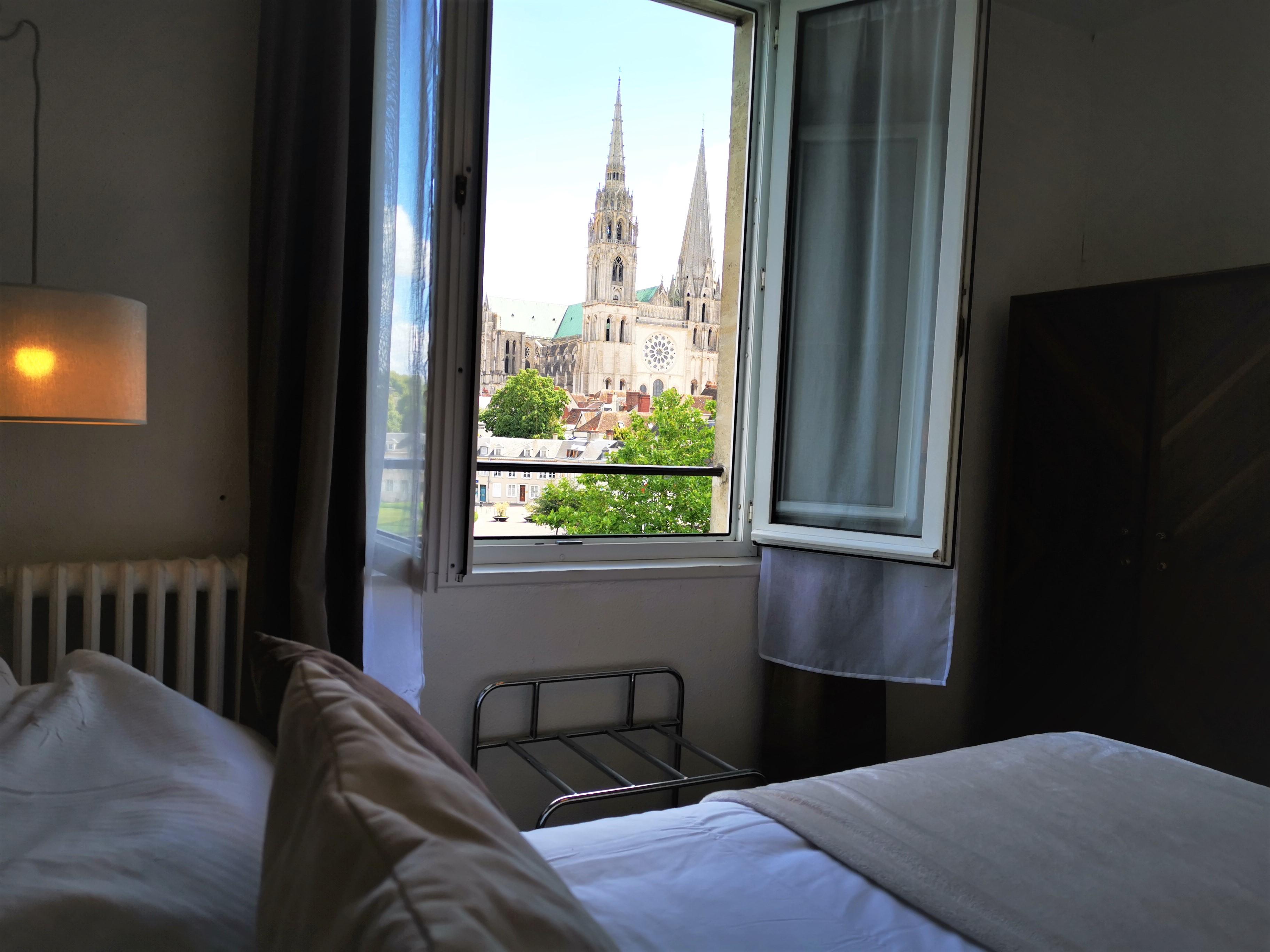 Le Boeuf Couronne - Hotel & Restaurant Chartres- Logis Hotels Zewnętrze zdjęcie