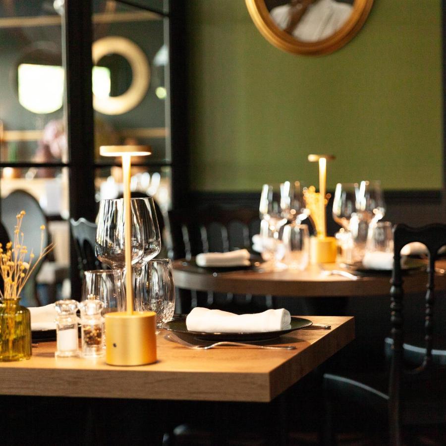 Le Boeuf Couronne - Hotel & Restaurant Chartres- Logis Hotels Zewnętrze zdjęcie