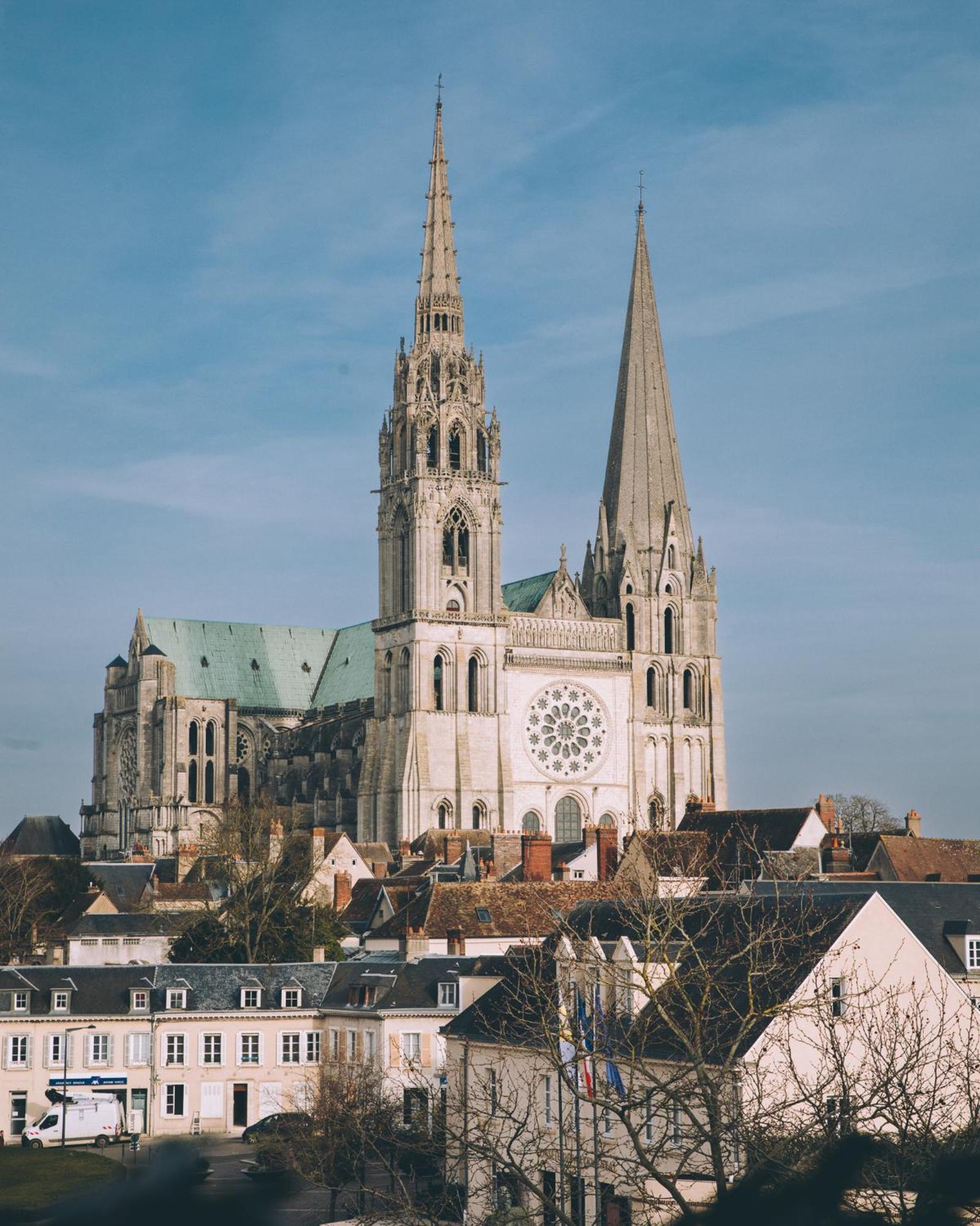 Le Boeuf Couronne - Hotel & Restaurant Chartres- Logis Hotels Zewnętrze zdjęcie